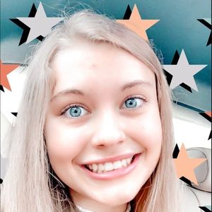 Meet your Posher, Abby